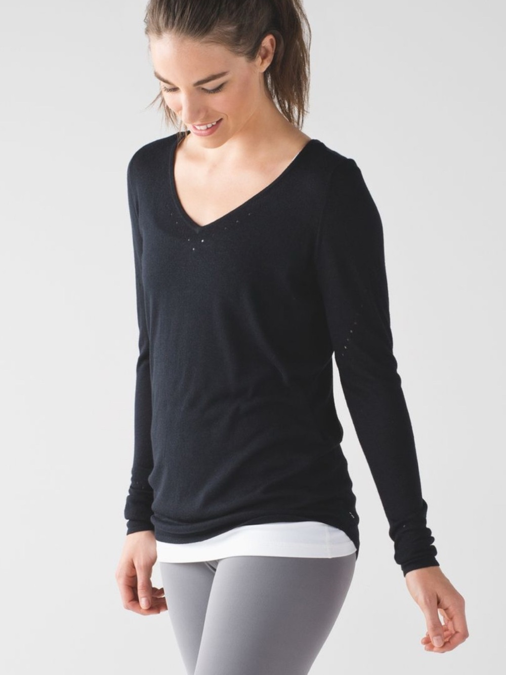Lululemon Sweater Top Cashmere blend Yin Time Long Sleeve Black size 6